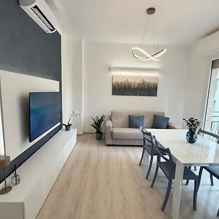 Glamour Apartment