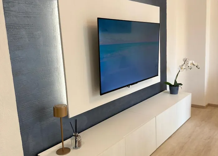 Glamour アパート アラッシオ